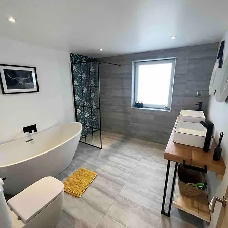 Holiday home Impeccable 2-bed House In Newquay Newquay (Cornwall)