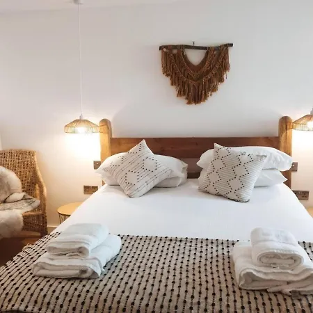 Holiday home Impeccable 2-bed House In Newquay