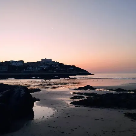 Holiday home Impeccable 2-bed House In Newquay Newquay (Cornwall)