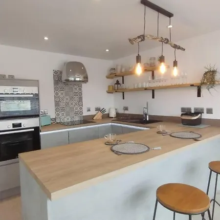 Impeccable 2-bed House In Newquay Holiday home *